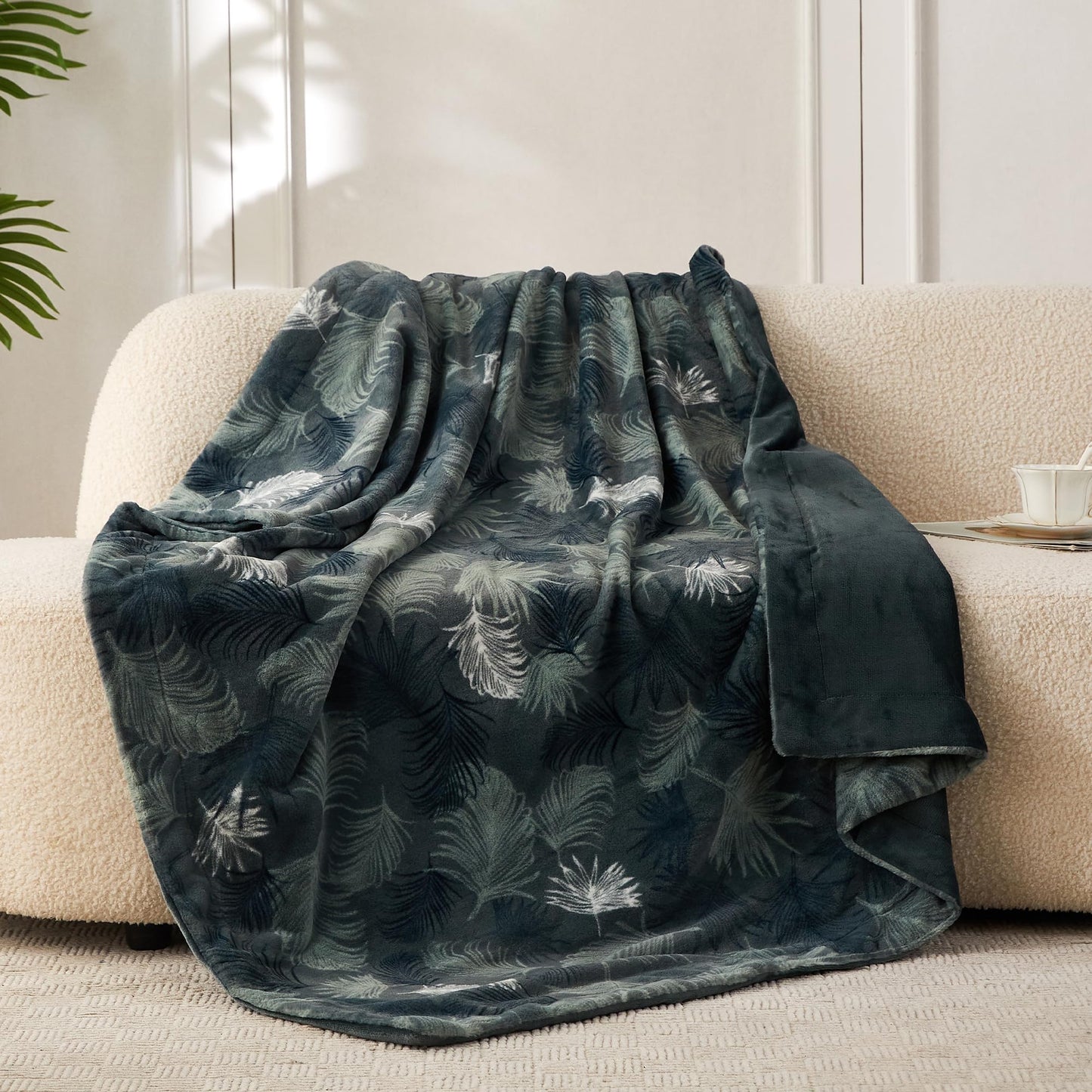 COOVA Faux Fur Throw Blanket for Couch, Cozy Soft and Fuzzy Plush Rabbit Fur Bubble Blanket for Sofa Bedroom Living Room, 50x60 Inches Tie Dye Brown